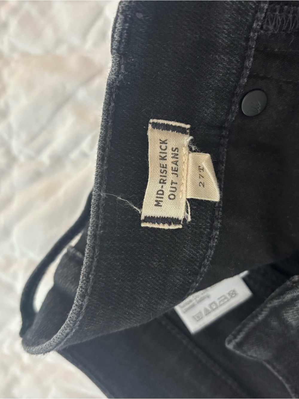 Mid-Rise Kick Out Black womens Jeans | 27” Tall